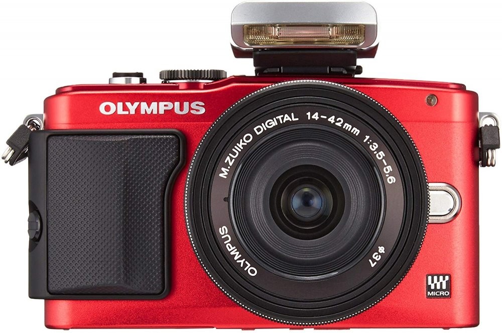 OLYMPUS PEN Lite E-PL6 ダブルズームキット レッド OLYMPUS PEN Lite E-PL6 ダブルズームキット [レッド]の製品画像