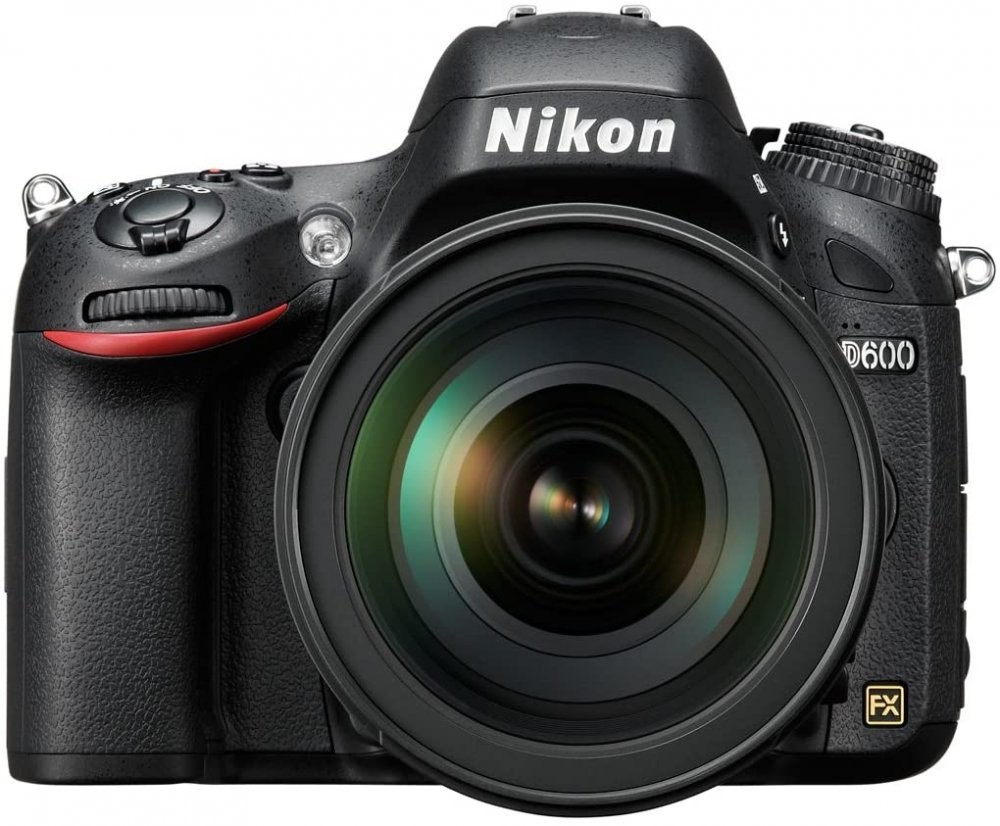 ニコン ニコンDシリーズ D600 ボディ デジタル一眼レフカメラ - 最安値