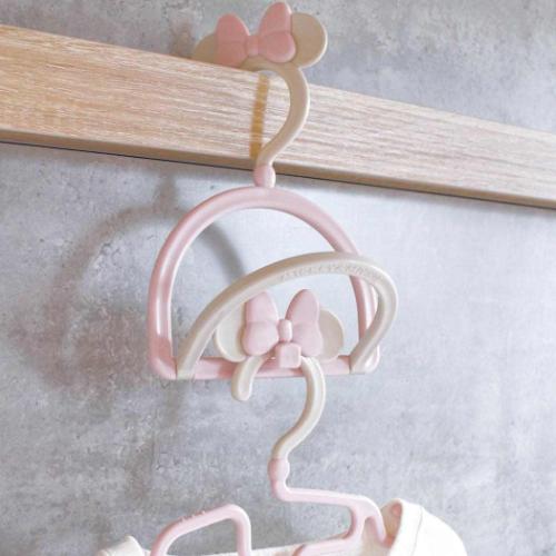  Minnie Mouse goods fashion accessories character hat hanger 