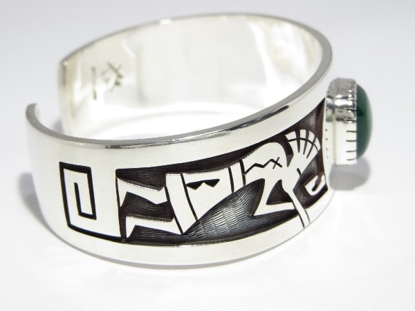 HOPI/ホピ族George Phillips作オーバーレイ ココペリ バングル