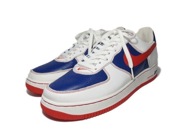 REMIX DA KICKZ × AIR FORCE 1 LOW "WHITE CHILE RED SPORT ROYAL" 307334-161 （ホワイト/チリレッド/スポーツロイヤル）