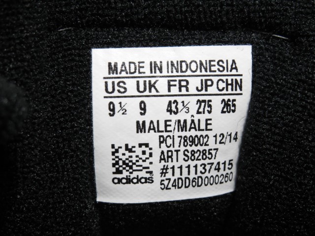 未使用 adidas × 伊勢丹メンズ アディダス ZX 700 KTC S82857