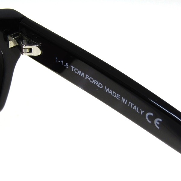 美品 TOM FORD トムフォード サングラス Bryan-02 TF590F