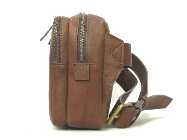 新品同様 未使用 土屋鞄 ビークル トリジップ ボディーバッグ 茶