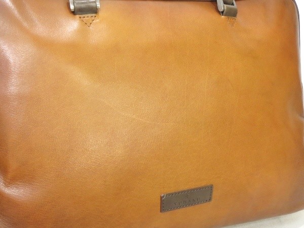 未使用 YUHAKU ユハク ROYAL レザー ブリーフ ケース キャメル