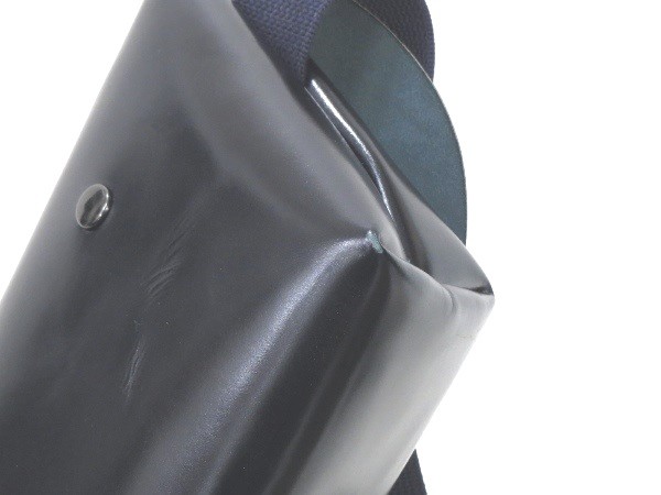 Uni&co. ユニアンドコー レザー メッセンジャー バッグ XS 紺