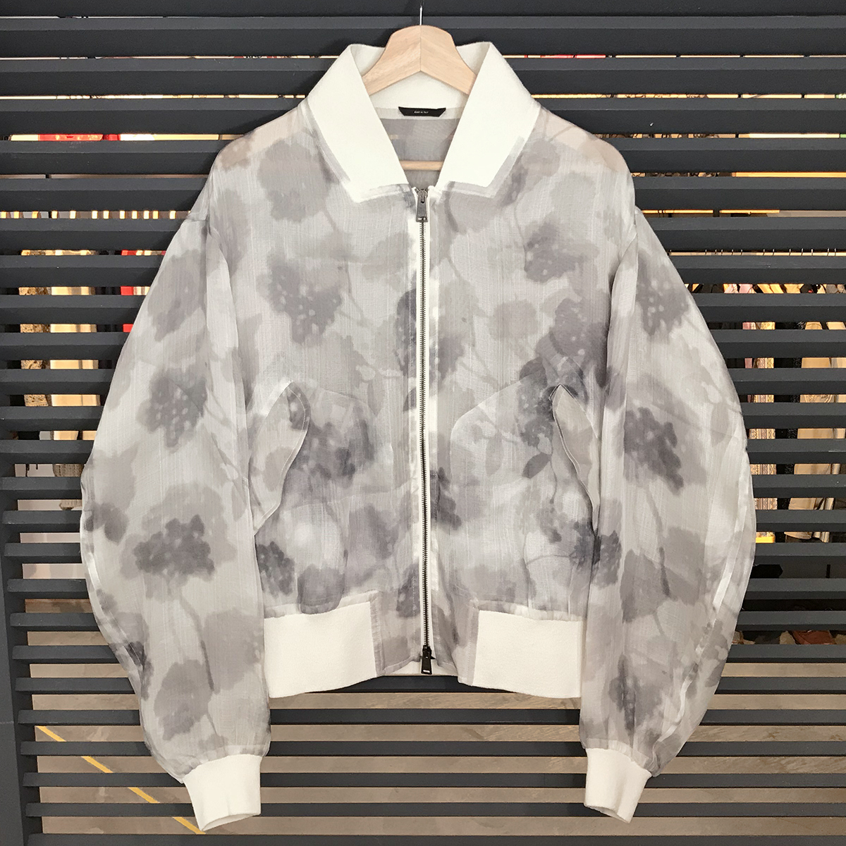 [ super-beauty goods ] Fendi hydrangea motif Bomber jacket silk 48 M flight jacket |MA-1 FW1029 08410