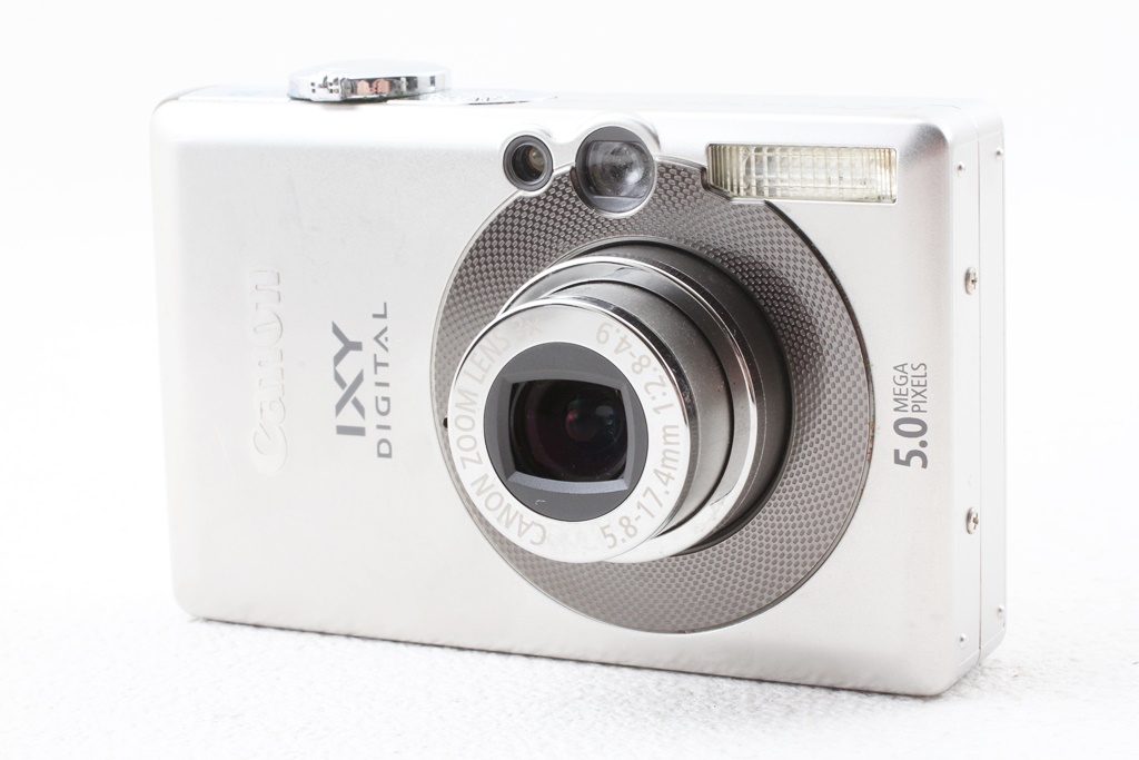 【人気】Canon IXY DIGITAL55シルバーコンデジカメラ女子オールド 人気】Canon IXY DIGITAL55シルバーコンデジカメラ女子オールド