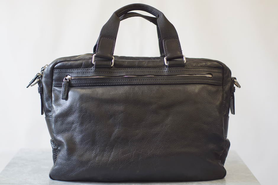 希少！！】 【トゥミ】バッグ ブリーフケース LAREDOレザースリムブリーフ 68116D ビジネスバッグ トゥミ TUMI ビジ 鞄 ビジネスバッグ  - ビジネスバッグ
