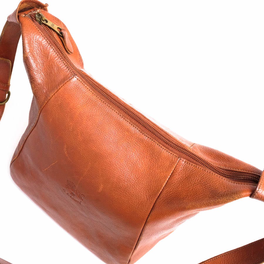 Bisonte C2363 Desir イルビゾンテ イルビゾンテ オリジナルバケッタレザー ショルダーバッグ Desir Il Bisonte ショッピング店 牛革