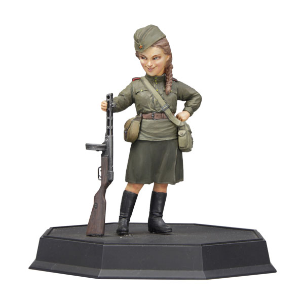 ファインモールド ワールドファイターコレクション 1/12？ WWII ソビエト陸軍女性兵士 ターニャ ＆ シュパーギンPPSh1941 プラモデル FT04の商品画像