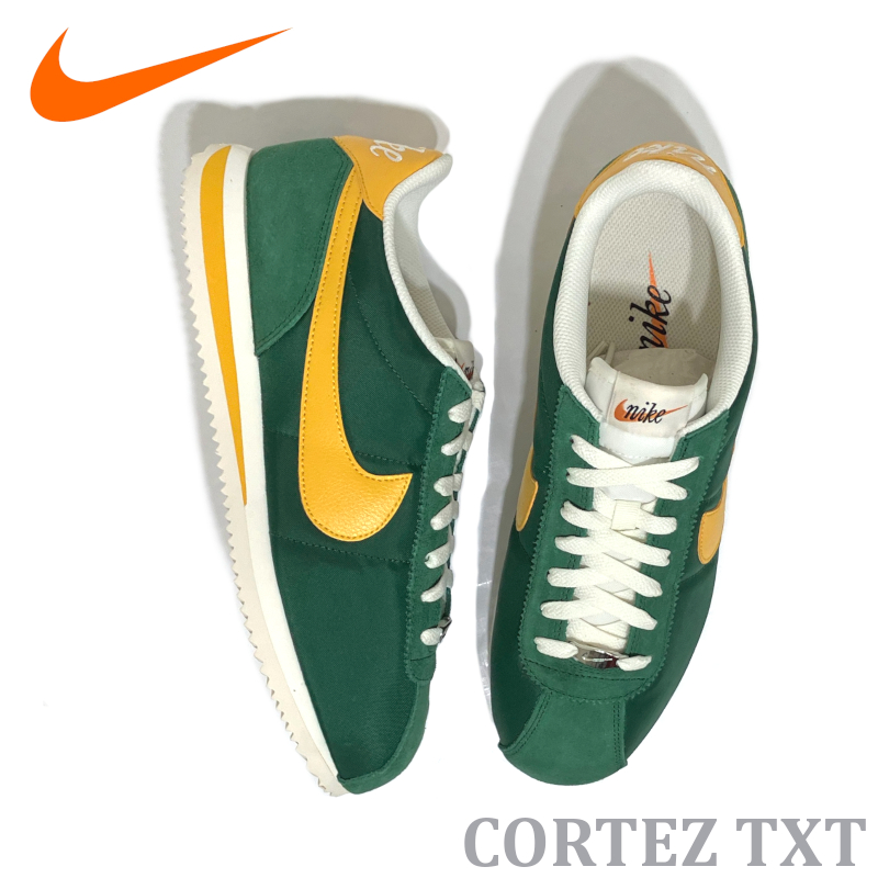 NIKE WMNS CORTEZ "ATHLETIC DEPARTMENT" FQ8108-110 （ペールアイボリー/セイル/ガムライトブラウン/ディープロイヤルブルー） コルテッツ レディーススニーカーの商品画像