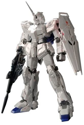 BANDAI RX-0 ユニコーンガンダム Ver.Ka チタニウムフィニッシュ （1/100スケール MGガンダムUC 機動戦士ガンダムUC 2062532） 模型、プラモデルのロボットの商品画像