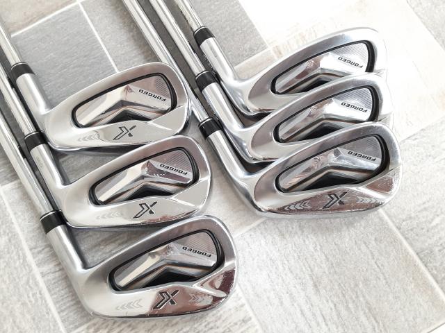アイアンセットXXIO X eks 2020（6～9、P、A、S）7本　SR アイアンセットXXIO X eks 2020（6～9、P、A、S）7本 S
