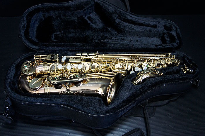 ほぼ未使用の美品 フェスティ tiaraA アルトサックス ブロンズブラス管