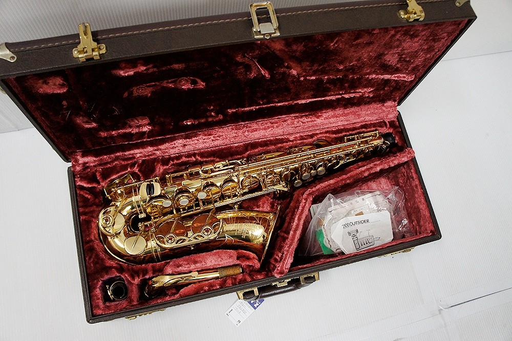 ヤマハ YAS-855 アルトサックス レアな初代カスタム 独特な音色 ヤマハ YAS-855 アルトサックス レアな初代カスタム 独特な音色