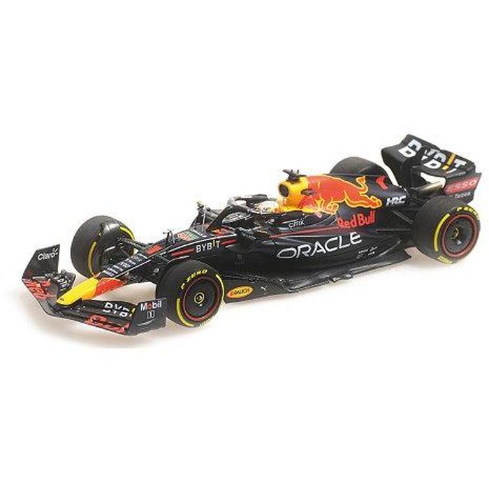 ミニチャンプス オラクル レッドブル レーシング RB18 マックス