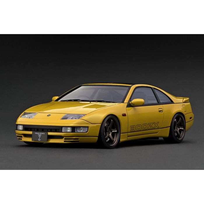 ignition model Nissan Fairlady Z （Z32） 2by2 Yellow （1/18