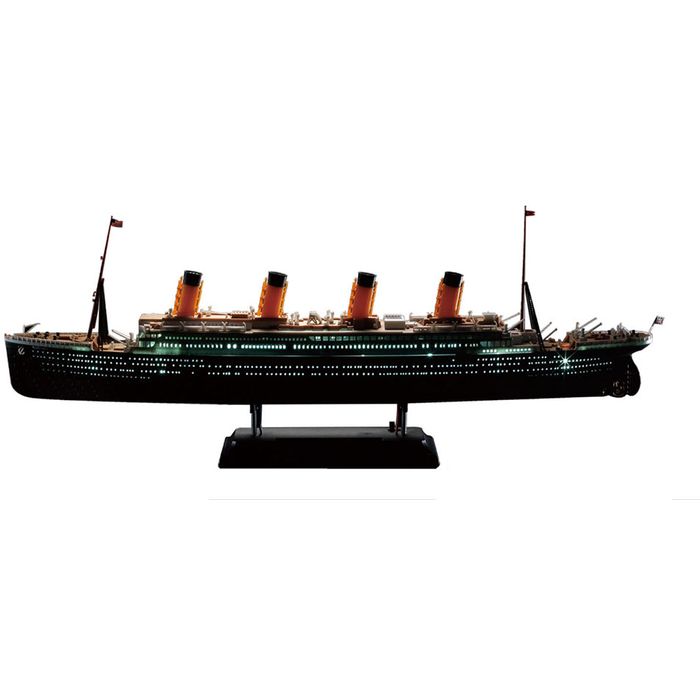 凄！ プラモデル 第22弾 1/700 R.M.S. タイタニック LEDセット プラモデル [童友社]の商品画像