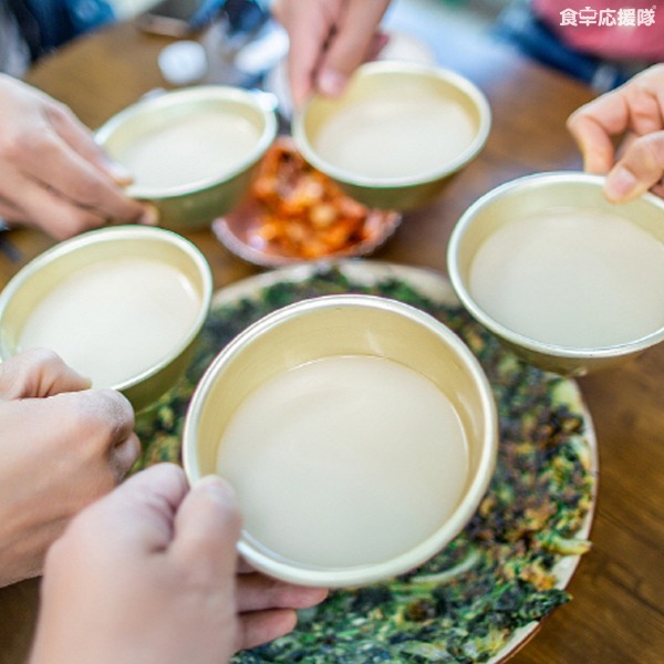  makgeolli handle The n raw makgeolli 750ml×6ps.@ Korea izakaya pub . great popularity! refrigeration flight * certainly establish . storage please do.