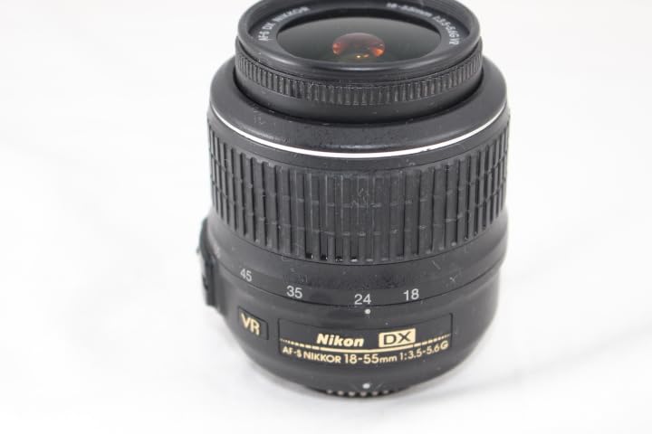 Nikon стандарт zoom линзы AF-S DX NIKKOR 18-55mm f/3.5-5.6G VR Nikon DX формат специальный 