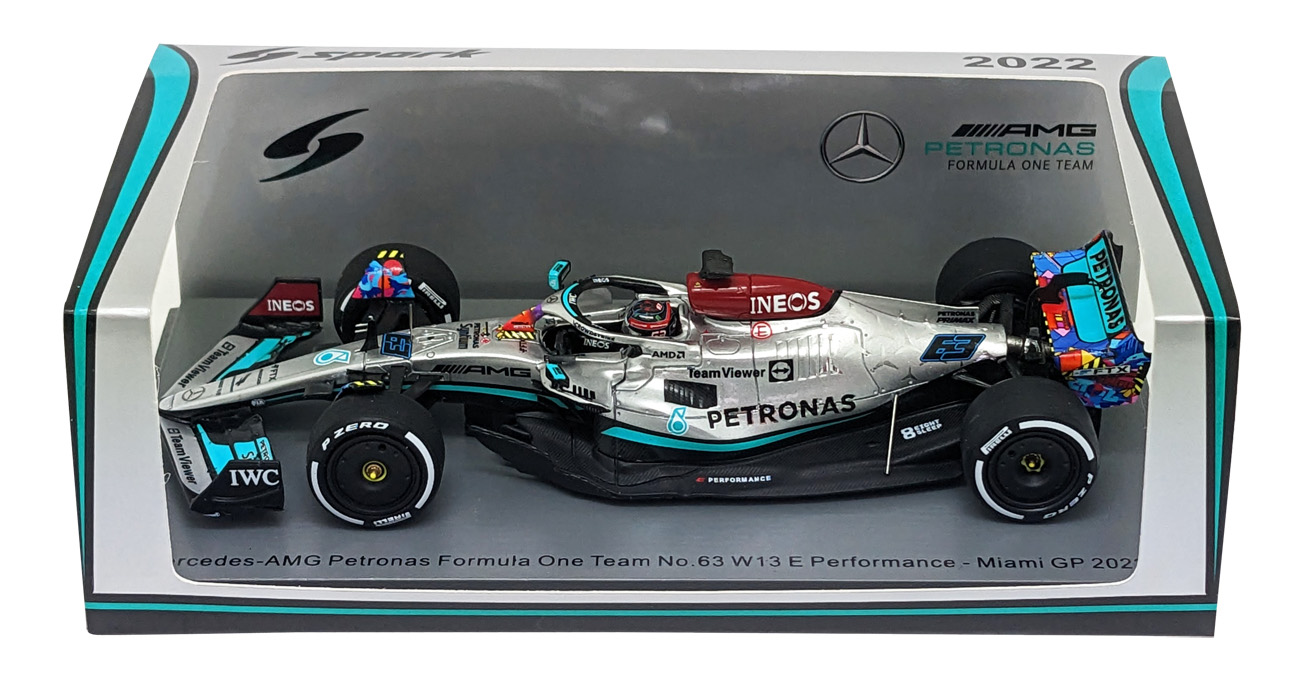 スパークモデル Mercedes-AMG Petronas F1 W13 E Performance No.63 Miami GP 2022 George Russell （1/43スケール F1 S8537） おもちゃのミニカーの商品画像