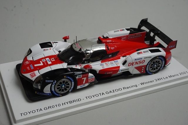スパークモデル TOYOTA GR010 HYBRID No.7 TOYOTA GAZOO Racing Winner