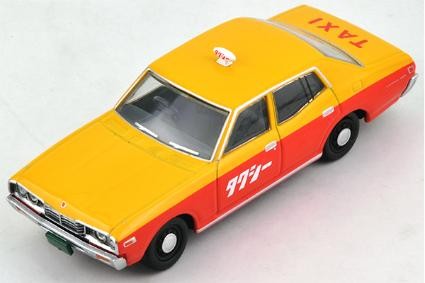 タカラトミー LV-N123a セドリック スタンダードタクシー仕様 75年式 （黄/橙） （1/64スケール トミカリミテッドヴィンテージ 279860） トミカ おもちゃのミニカーの商品画像