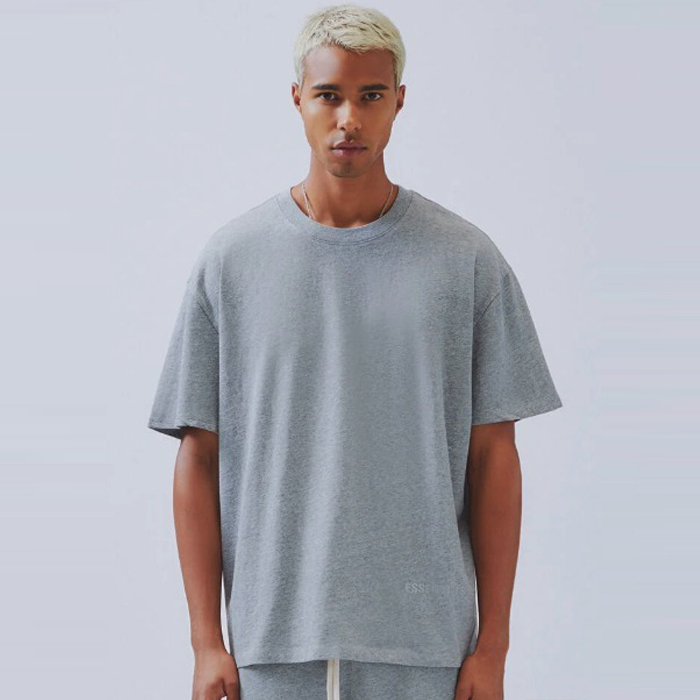 業界No.1 商品限定2点で49%OFF〜 FOG ESSENTIALS エッセンシャルズ リフレクタープリント クルーネック Tシャツ メンズ レディース ユニセックス 春夏 半袖 最新 正規品 男女兼用 送料無料 並行輸入品 XLサイズ FOG ESSENTIALS LA 限定 半袖 Tシャツ 男女兼用