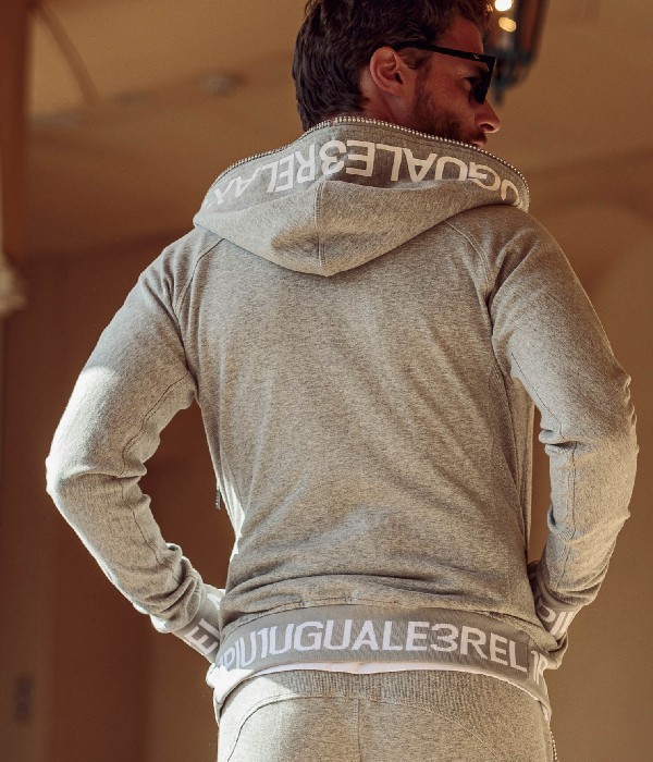 ウノピゥウノウグァーレトレ 上下セット セットアップ メンズ