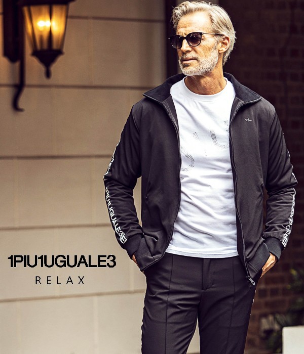 上下セット セットアップ ウノピゥウノウグァーレトレ 4WAYストレッチ