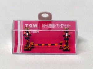 津川洋行 津川洋行 踏切（2組入り）完成品 LA-8 Nゲージ用レイアウト