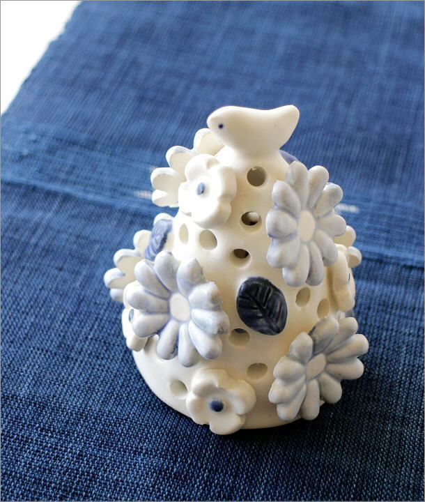 クラシック お香立て おしゃれ 香炉 陶器 かわいい 瀬戸焼 日本製 妖精 小さめ インテリア 四つ葉 クローバー 小さな妖精香立て 四葉 Qdtek Vn