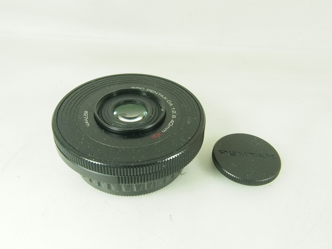 smc PENTAX-DA 40mmF2 8 XS 標準単焦点レンズ APS-C ビスケットレンズ