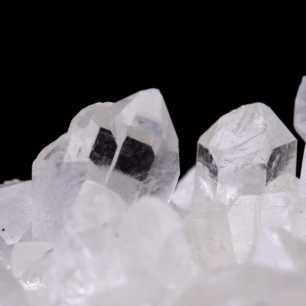 天然 水晶 クラスター 238g 中国 貴州省産 原石 天然石 1点物 天然 水晶 クラスター 238g 中国 貴州省産 原石 天然石 1点物