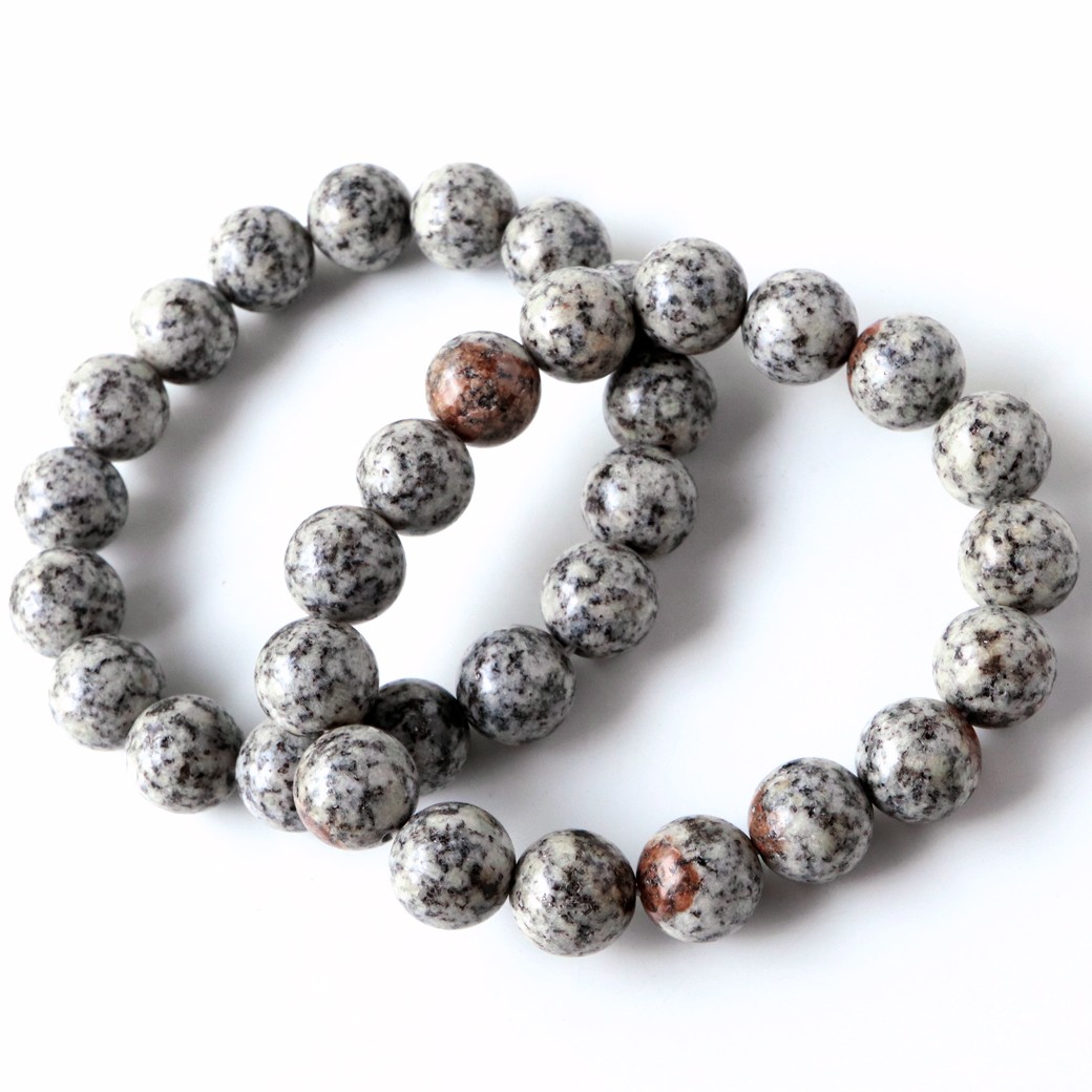 日本銘石 ￼京都府産 鞍馬石 12mm ブレスレット Amazon | [GOLD STONE] 日本の銘石 鞍馬石 ブレスレット 12mm