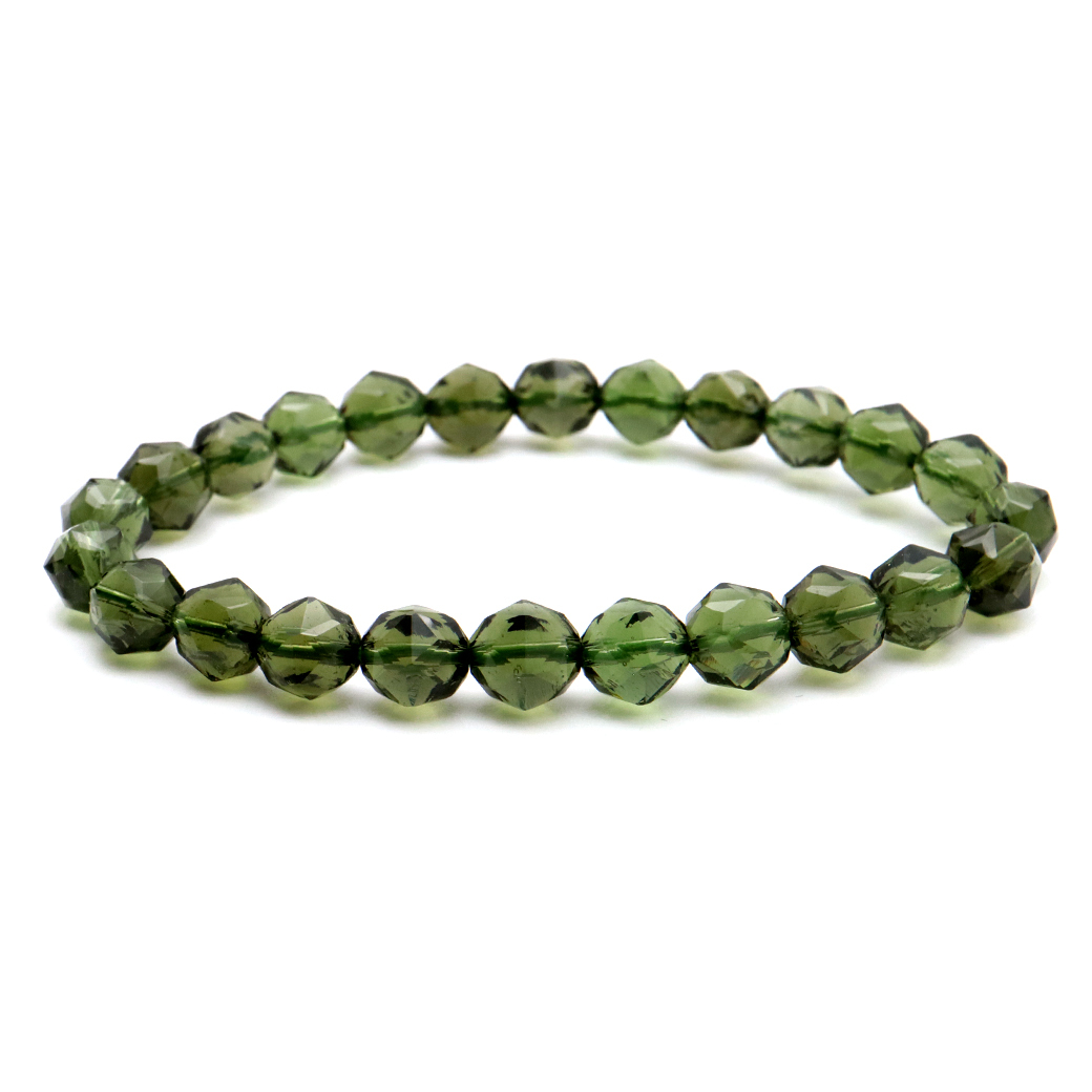 モルダバイト7ミリ1粒 ミラーボールカット粒♢高品質♢隕石♢7月末日にて出品終了 モルダバイト7ミリ1粒 ミラーボールカット粒♢高品質♢隕石♢7