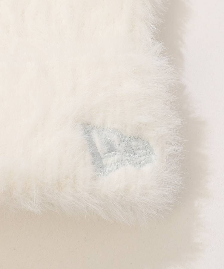  New Era side Logo fake fur knitted cap ( white ) Golf wear lady's autumn winter Golf woman CURUCURU