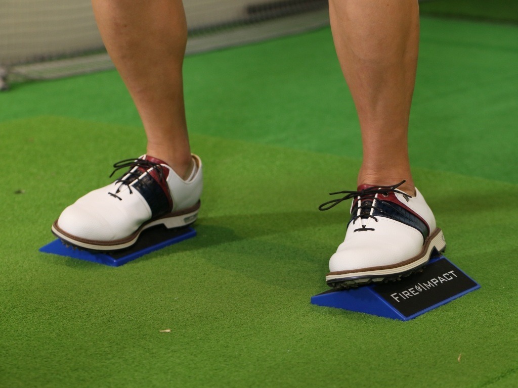  Golf practice instrument . distance up training [ step on only . impact . strongly become!] fire - impact 