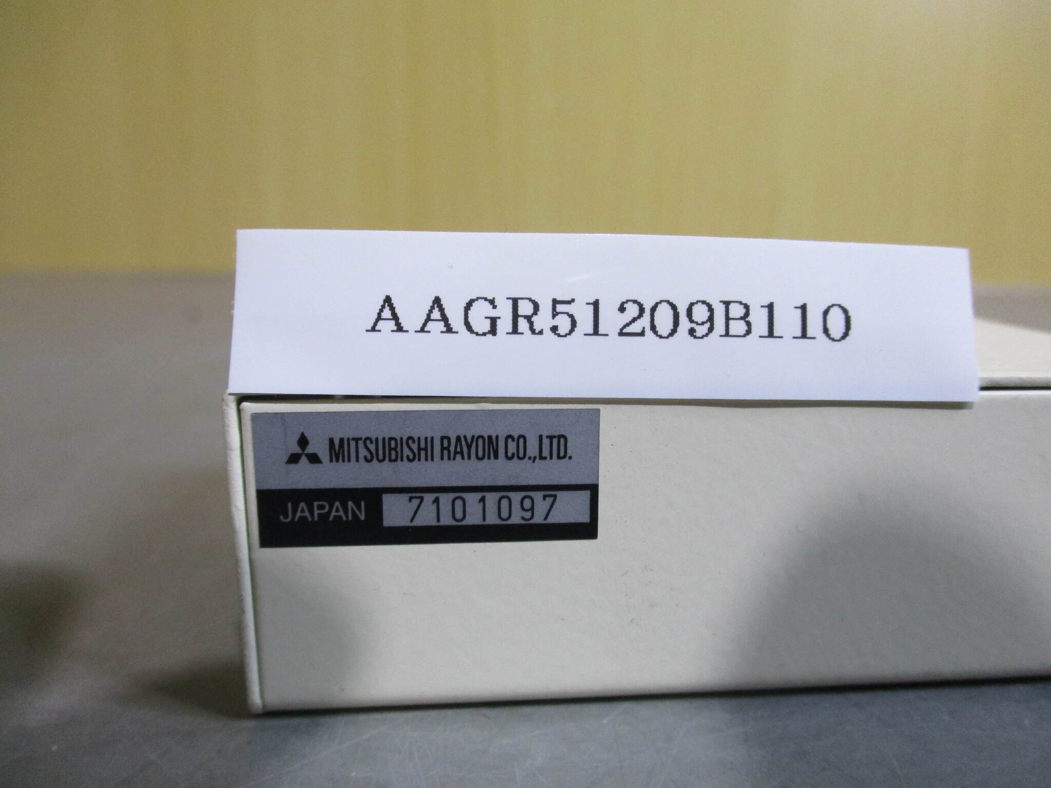  used MITSUBISHI RAYON 7101097 (AAGR51209B110)