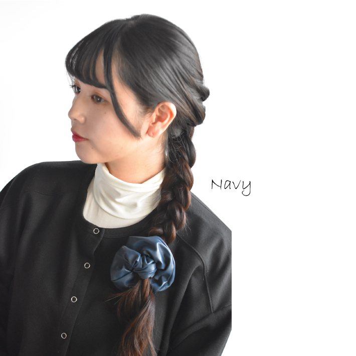 レザーシュシュ