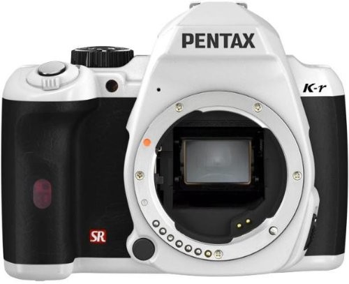 リコーイメージング ペンタックス PENTAX K-r ボディ（ホワイト） デジタル一眼レフカメラの商品画像