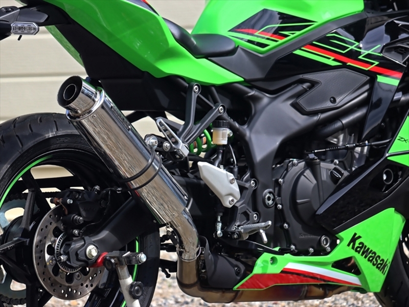 TRICK STAR 政府認証スリップオンマフラー イカヅチ管（Z900RS 18-25