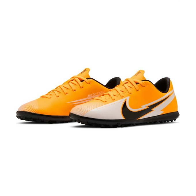 Nike ジュニア マーキュリアル ヴェイパー 13 クラブ Tf Laser Orange Black White Laser Orange At8177 801 Mercurial サッカートレーニングシューズ 最安値 価格比較 Yahoo ショッピング 口コミ 評判からも探せる