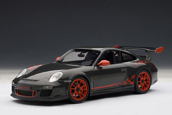 オートアート ポルシェ 911 （997） GT3RS 3.8 （グレー / レッドストライプ） （1/18スケール ダイキャスト 78141） おもちゃのミニカーの商品画像