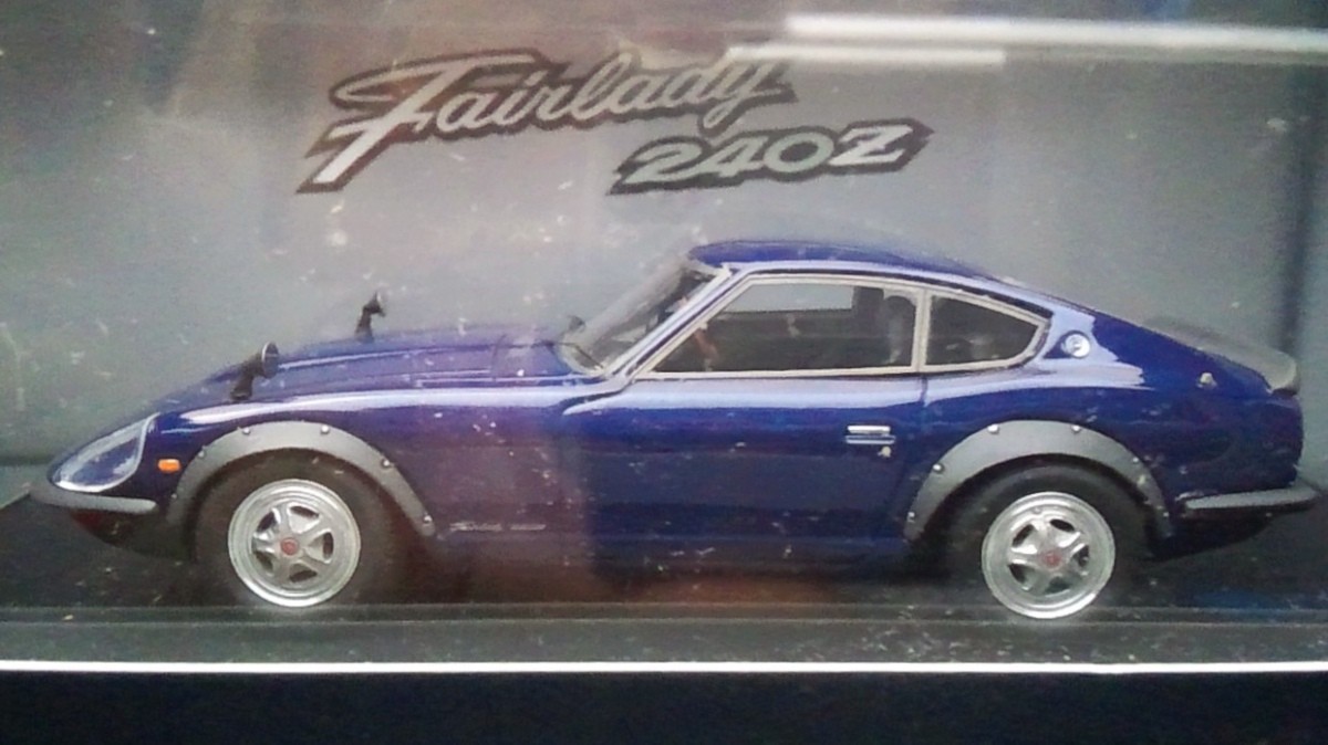 ポストホビー 日産 フェアレディ 240ZG グランプリブルー（M） （1/43スケール PM4303BL） おもちゃのミニカーの商品画像