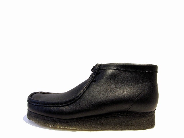 クラークス ワラビーブーツ 26103666（ブラックレザー） メンズブーツ