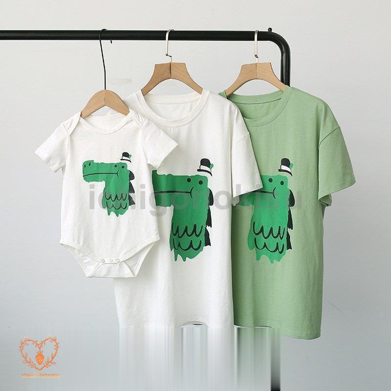  parent .ko-te baby ... T-shirt parent . pair . put on .. baby 66 73 80 celebration of a birth parent . pair T-shirt parent . pair look rompers papa mama baby ... Father's day 