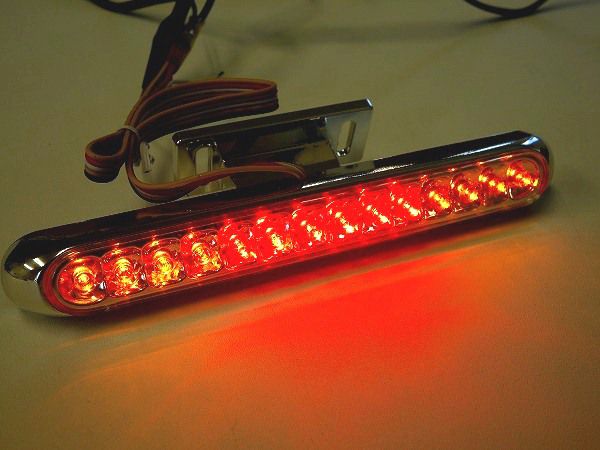 LED указатель поворота в одном корпусе задний фонарь с опорой . для мотоцикла 