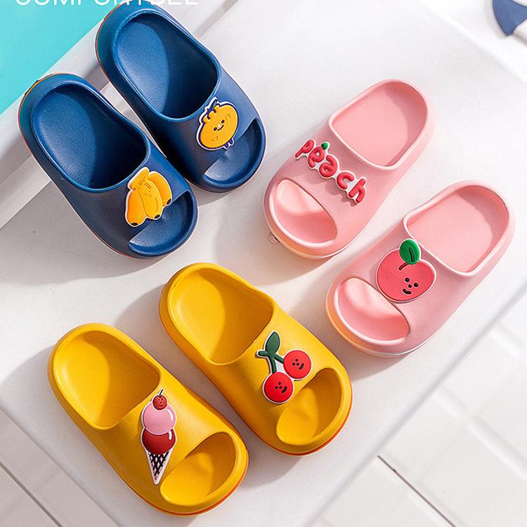  Kids slippers bath slippers child slippers vinyl slippers girl man slip prevention for summer ... room shoes . customer for put on footwear ... sandals interior put on footwear 